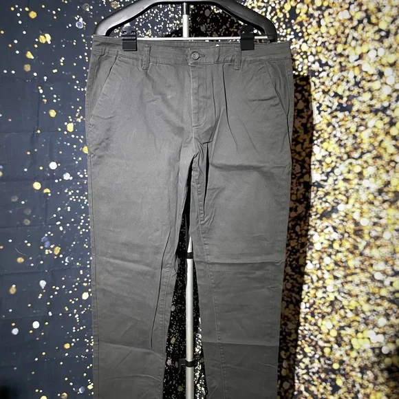 Pants - Picture 2 of 5